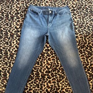 JLo Skinny Jeans Size 16